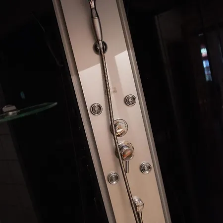 Hotel Weinschloesschen Im Weingut Roos