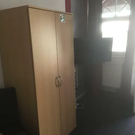 Hotel Weinschloesschen Im Weingut Roos Ilbesheim